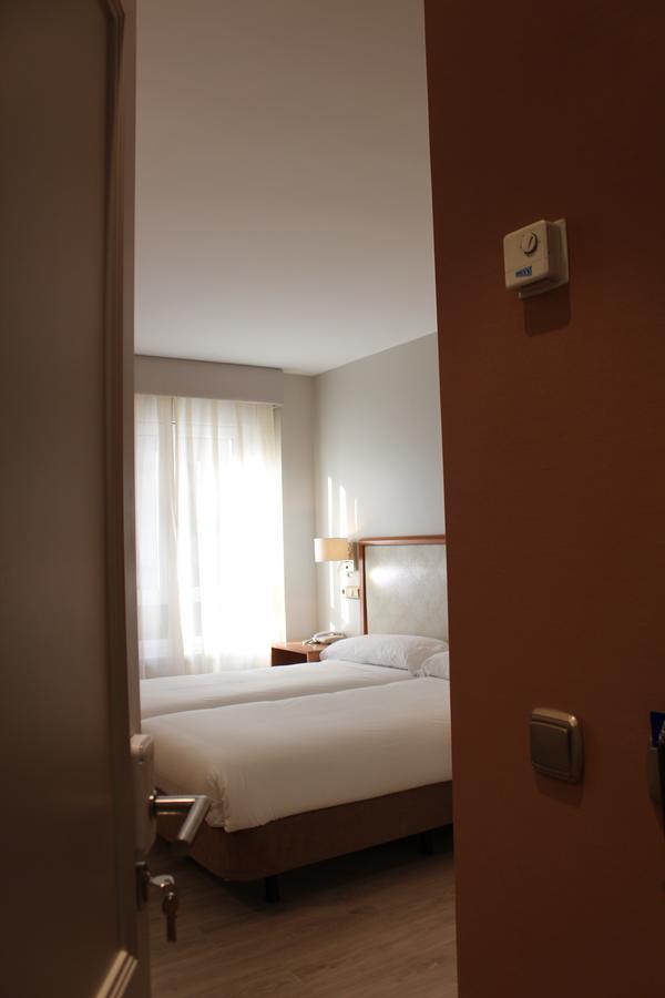 Hotel Carreno Овиедо Екстериор снимка