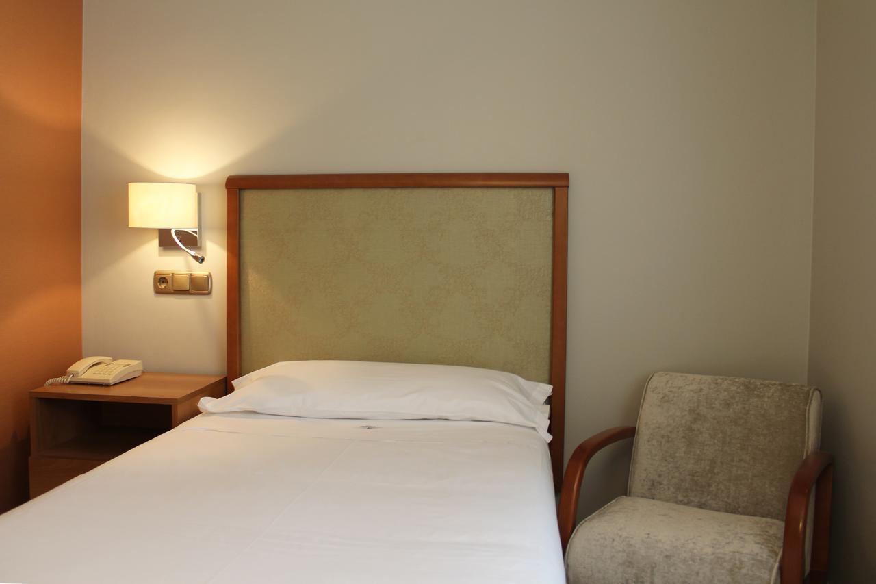 Hotel Carreno Овиедо Екстериор снимка
